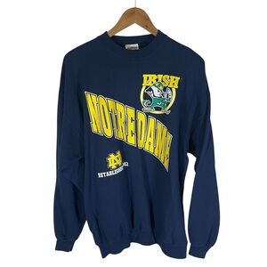 B22 Notre Dame Fighting Irish Crewneck Sweatshirt XL Graphic College Pullover